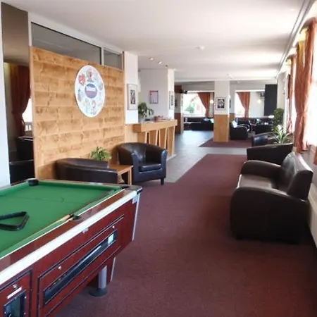 Hôtel La Vallée Blanche *