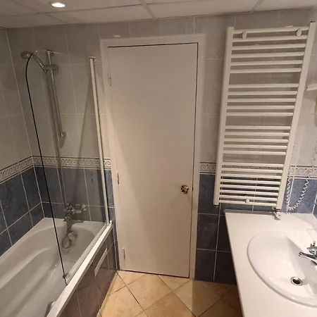 Hotel Hôtel La Vallée Blanche *