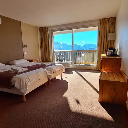 Hôtel La Vallée Blanche * Alpe dʼHuez