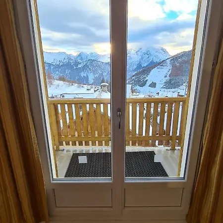 Hôtel La Vallée Blanche * Alpe dʼHuez