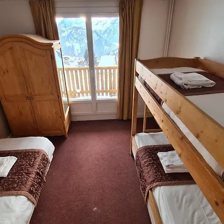 Hôtel La Vallée Blanche *