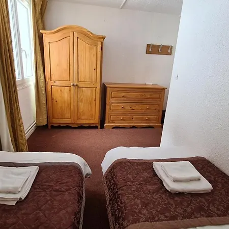 Hôtel La Vallée Blanche * Alpe dʼHuez
